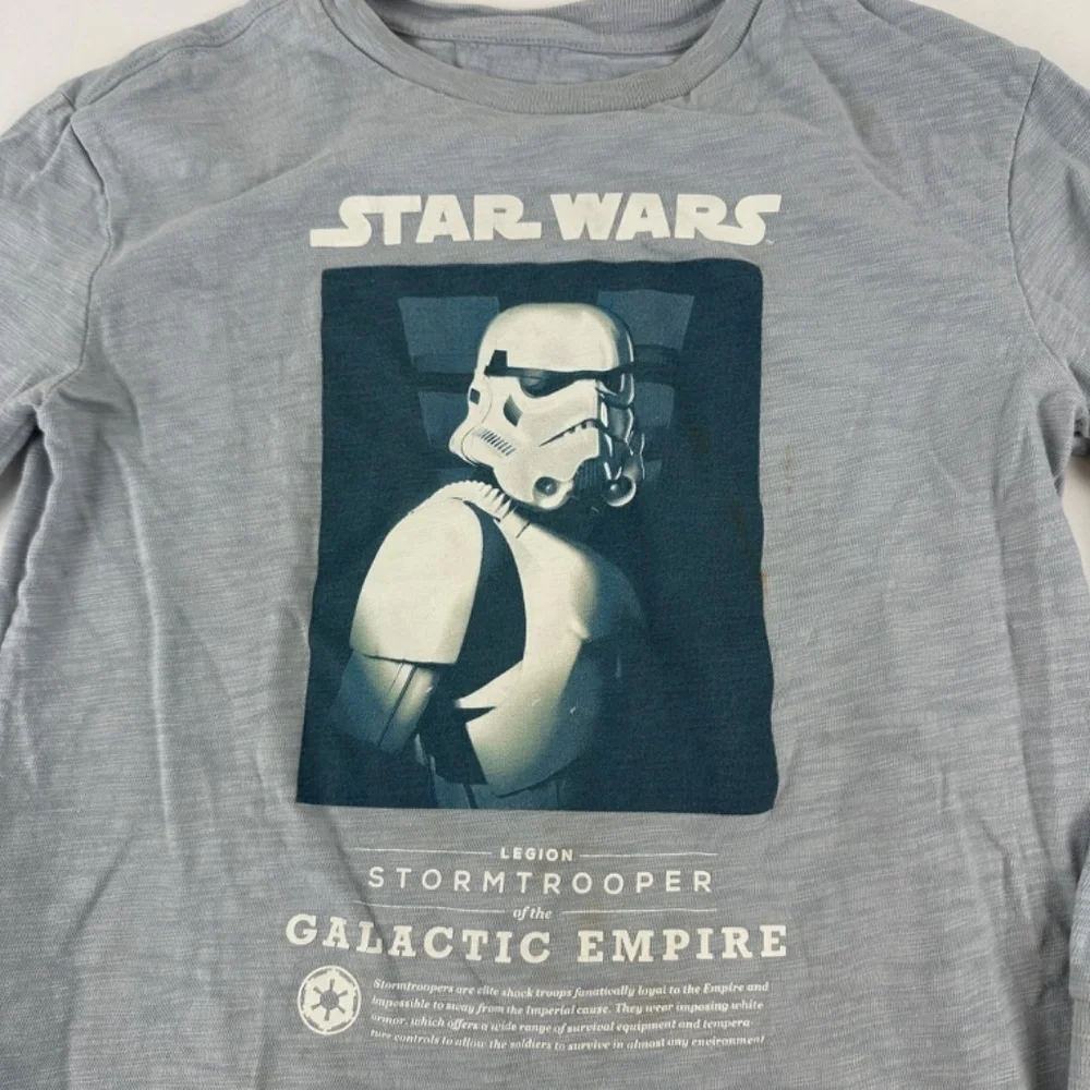 Gap Star Wars Tshirt Boys Small Gray Storm Trooper